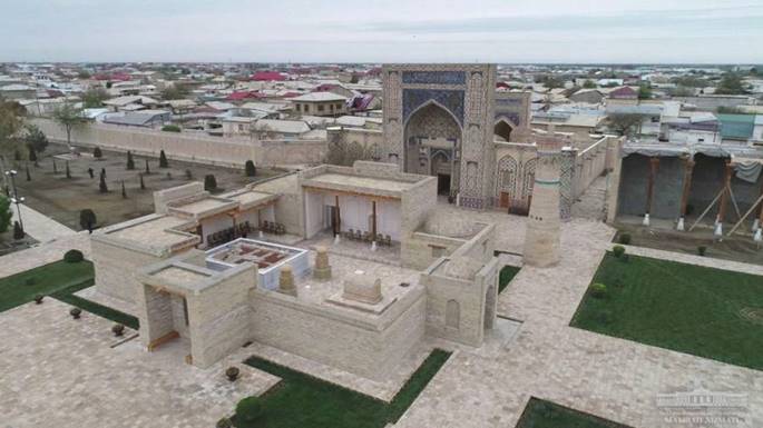 https://visit-bukhara.uz/book/ru_book.files/image081.jpg